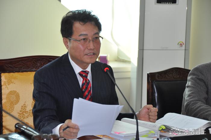 구속된 김진구 의원 구명운동 적정성 논란