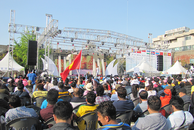 On May 10, the 5th Foreigners’ Festival